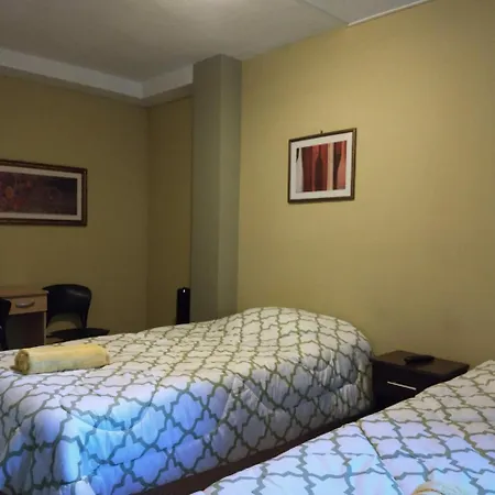 Bed and breakfast Give House